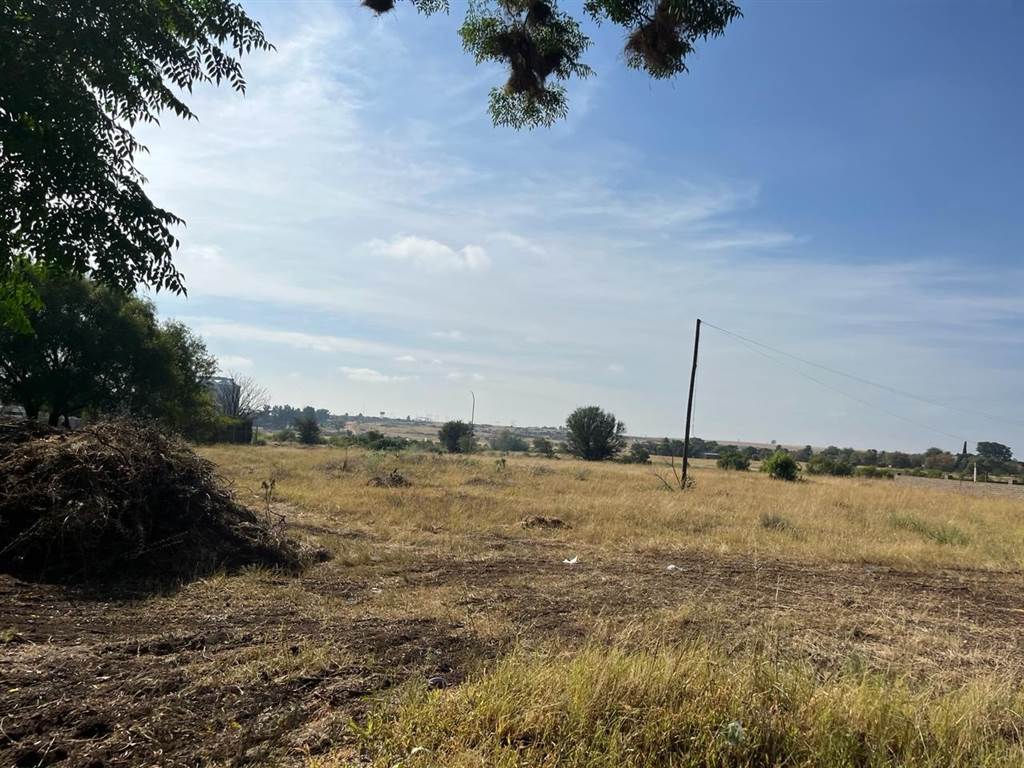 1324 m² Land available in Vredefort photo number 3