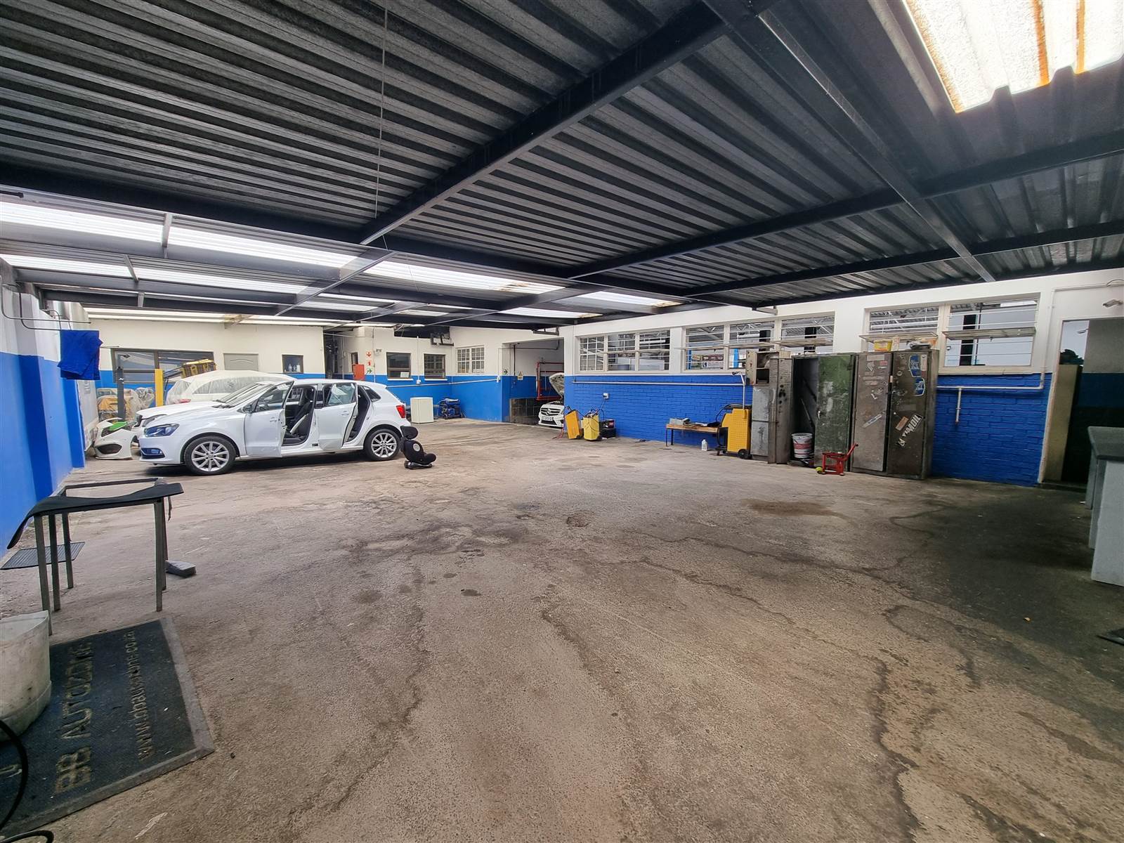 1556  m² Industrial space in Edenvale photo number 1