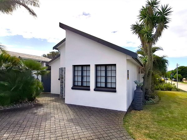 1 Bedroom House 1 Bedroom House