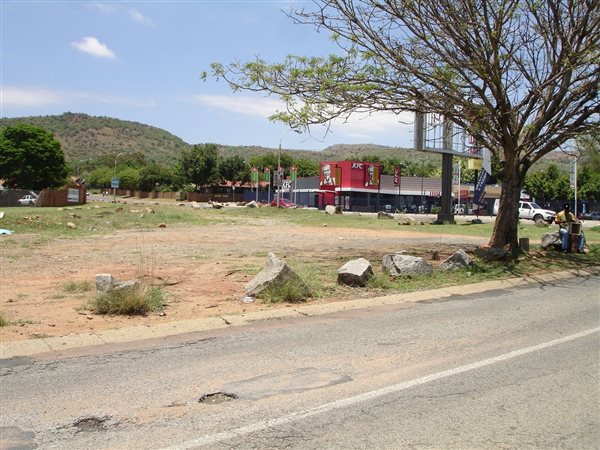 3495 m² Land available in Safari Gardens