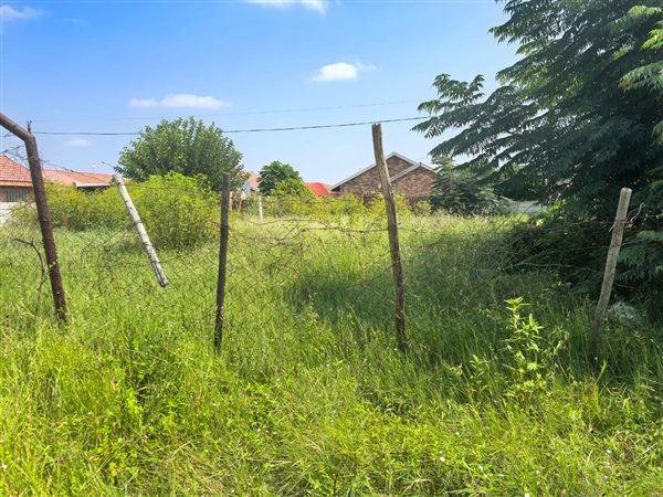 800 m² Land 800 m² Land