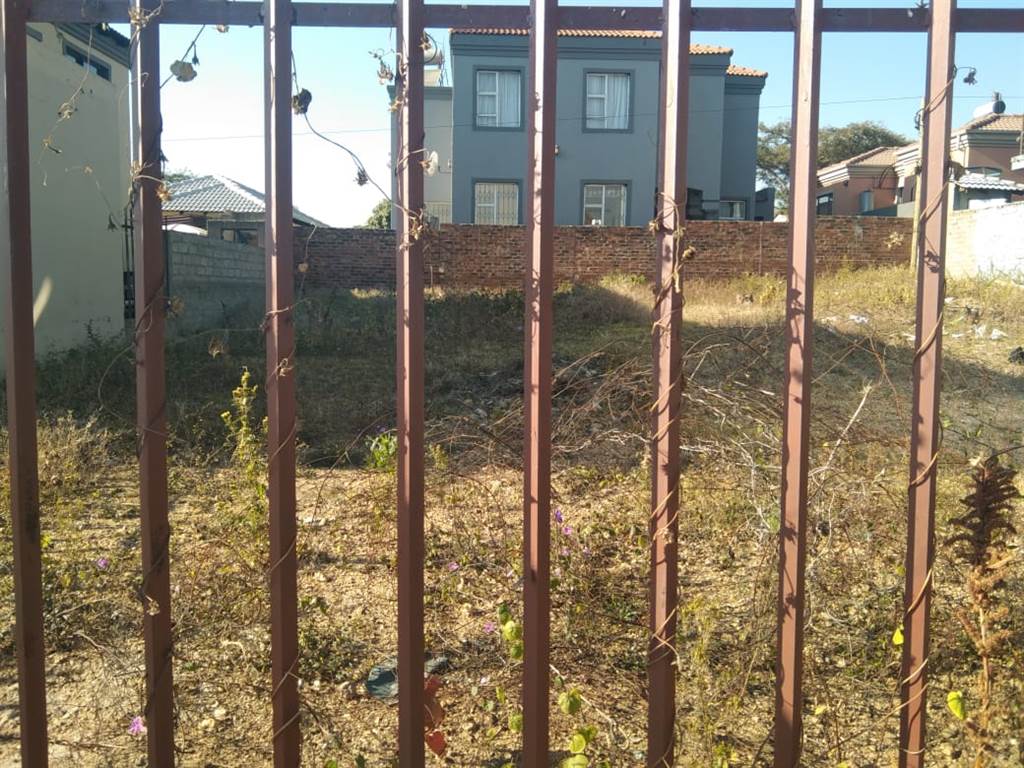 324 m² Land available in Olievenhoutbosch photo number 8