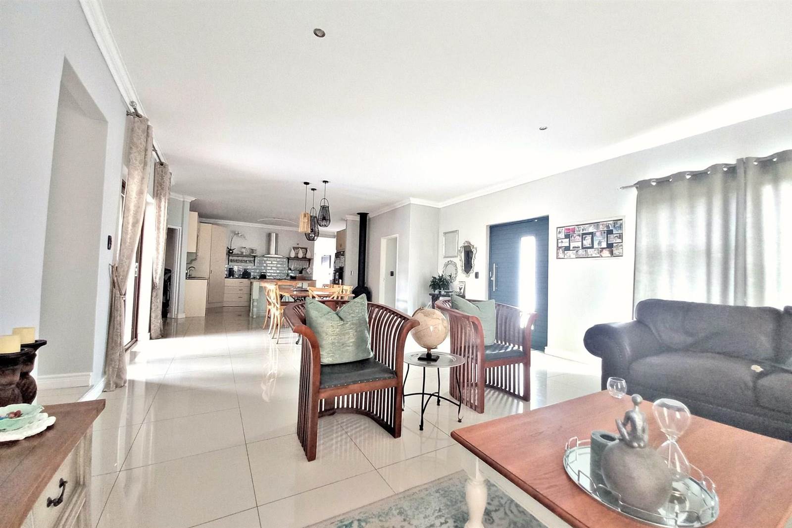 5 Bed House in Kleinbron Estate photo number 30