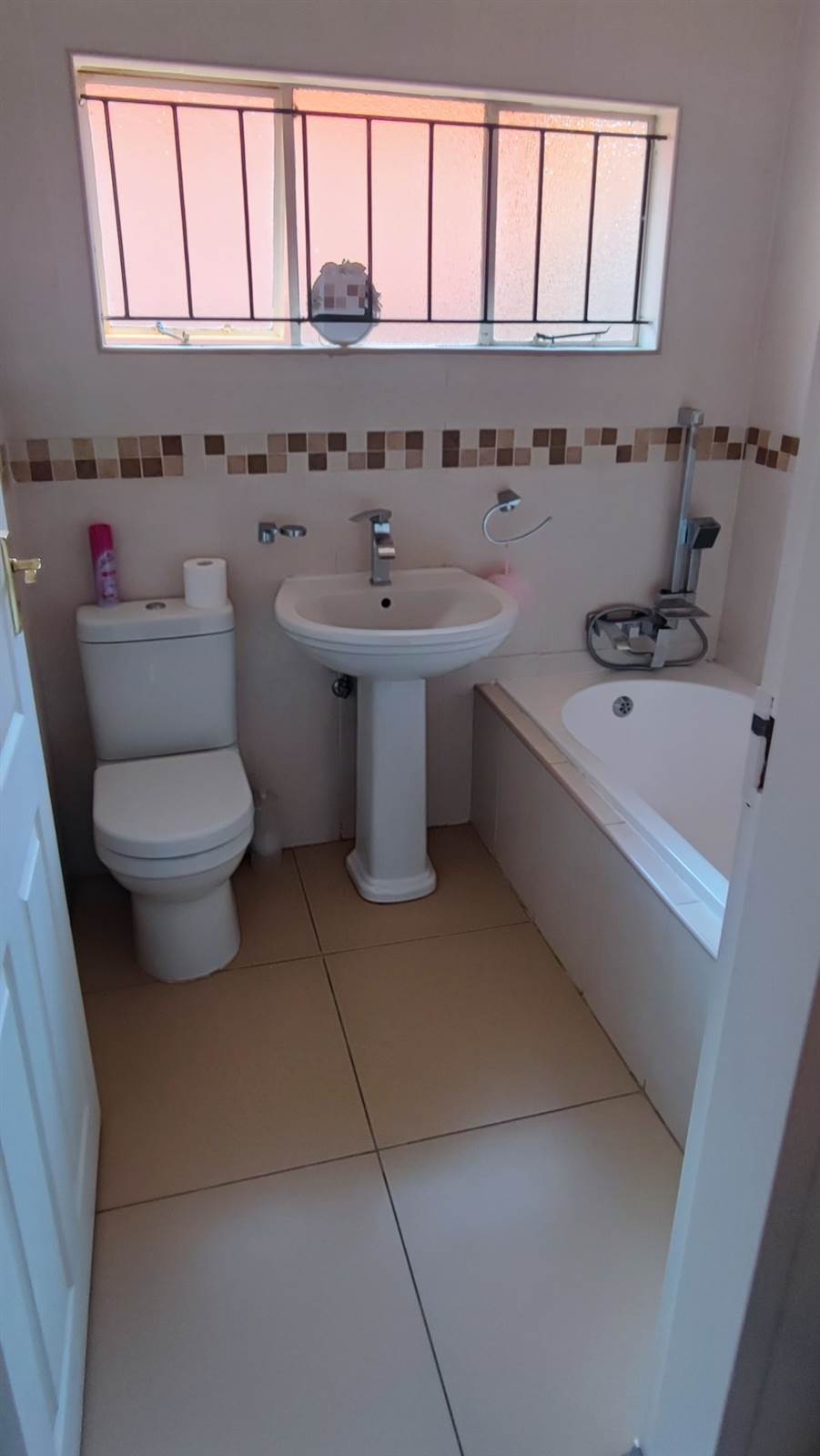 3 Bed House in Protea North photo number 14