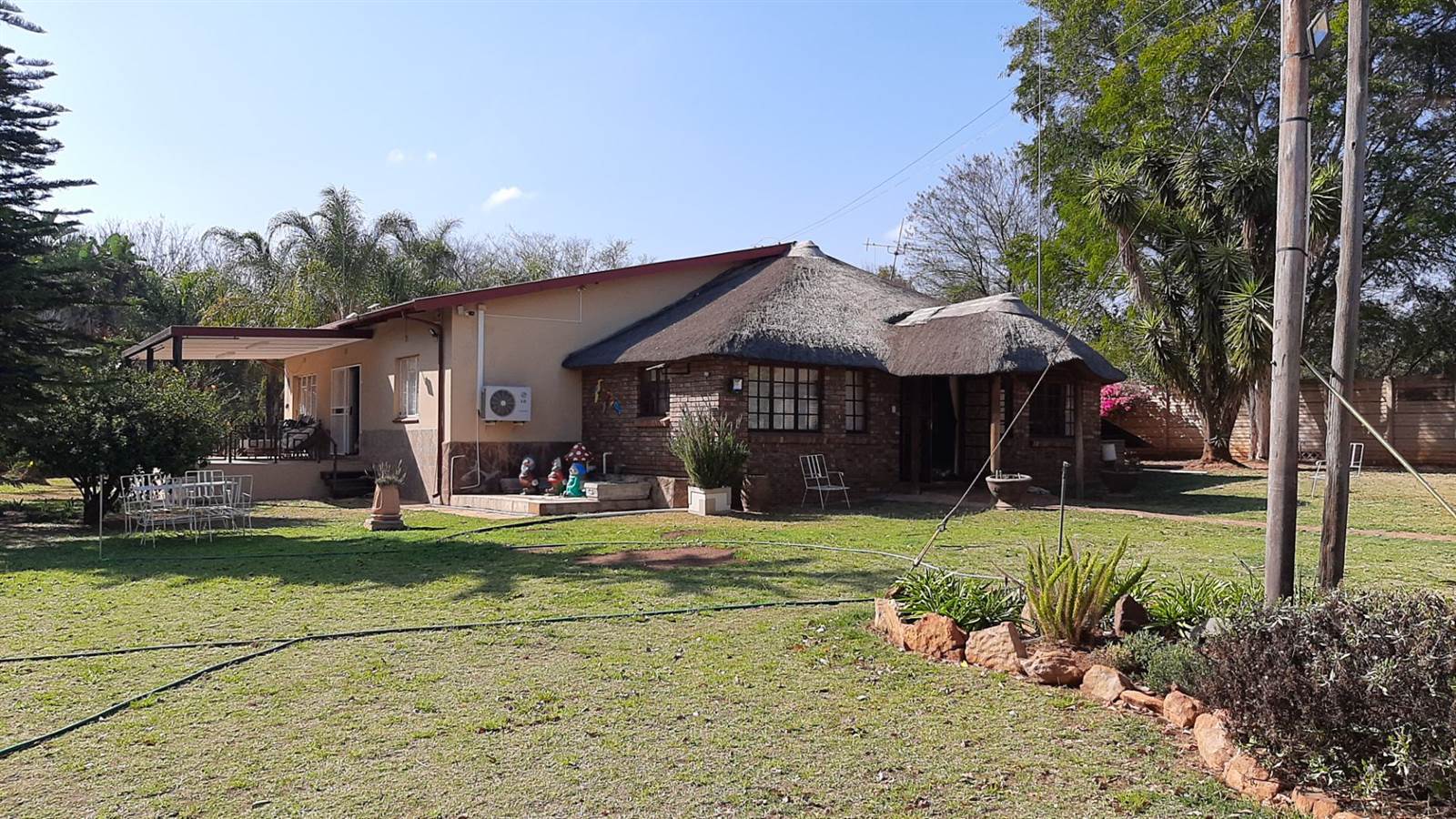 6 Bed House in Strydfontein and surrounds photo number 1