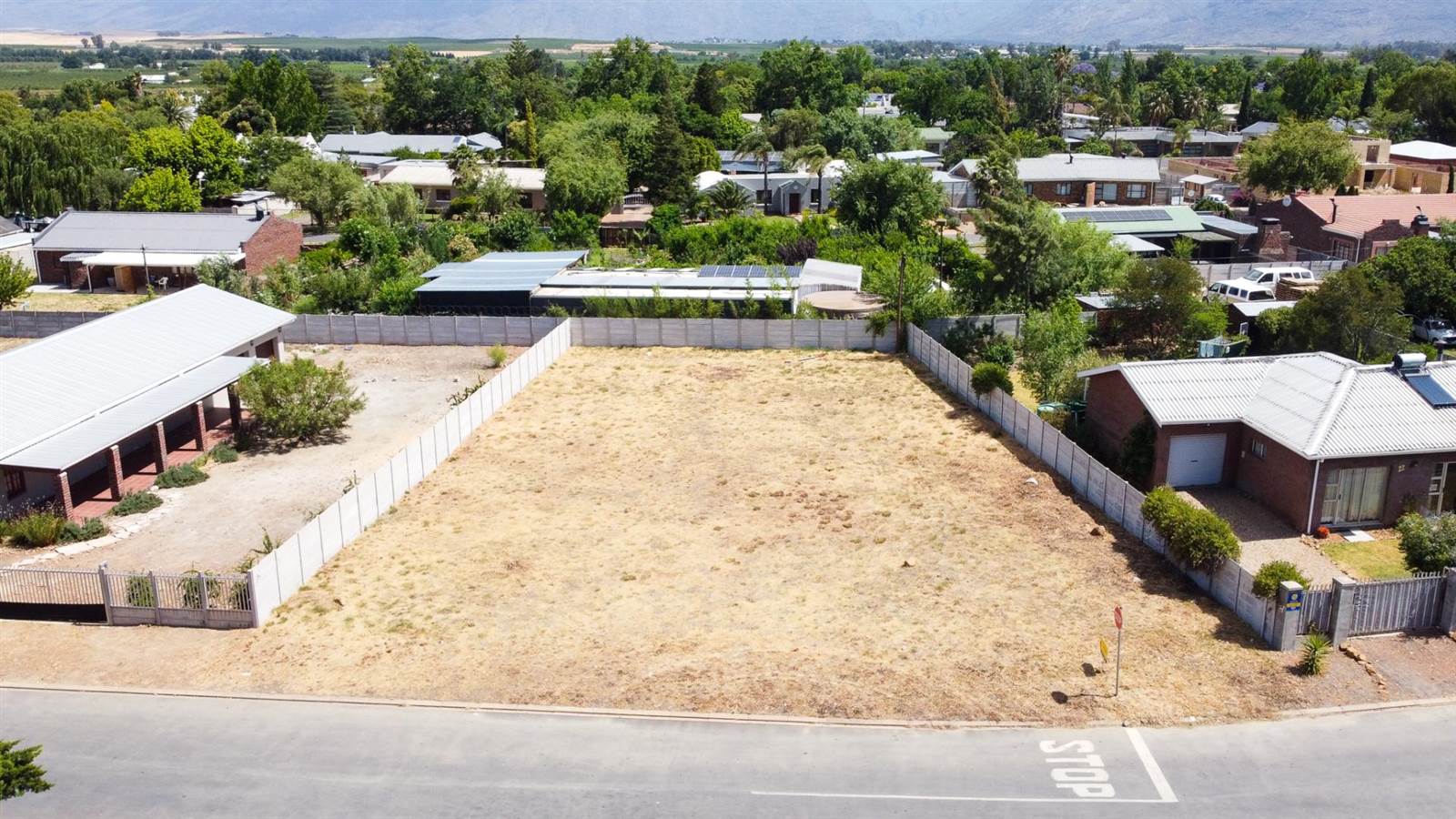 889 m² Land available in Prince Alfred Hamlet photo number 12