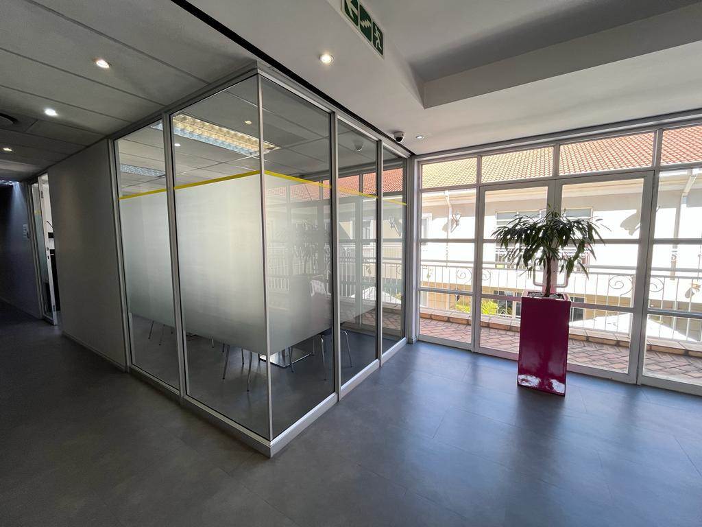 2415  m² Commercial space in Bryanston photo number 11
