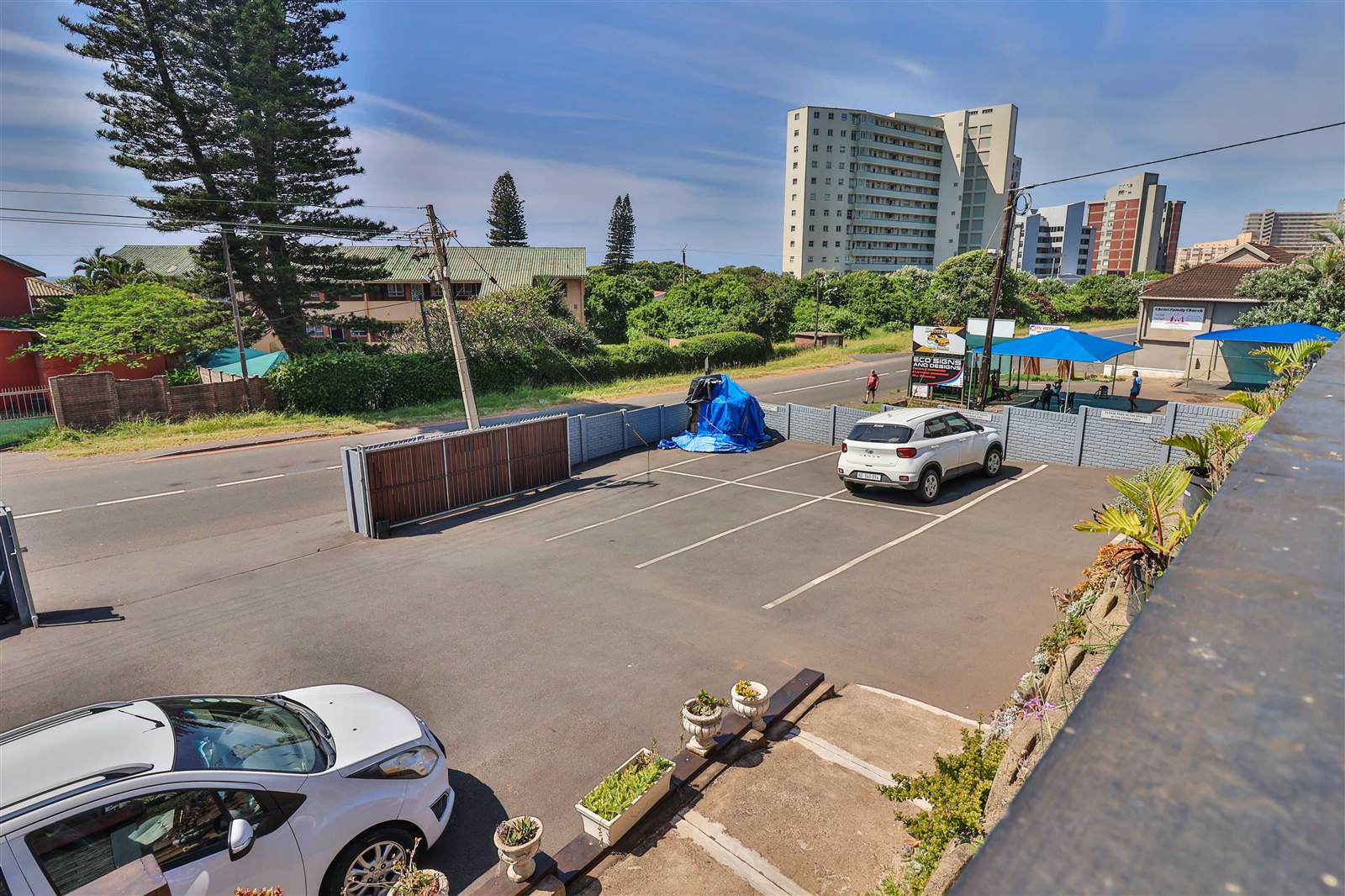 217  m² Commercial space in Amanzimtoti photo number 6
