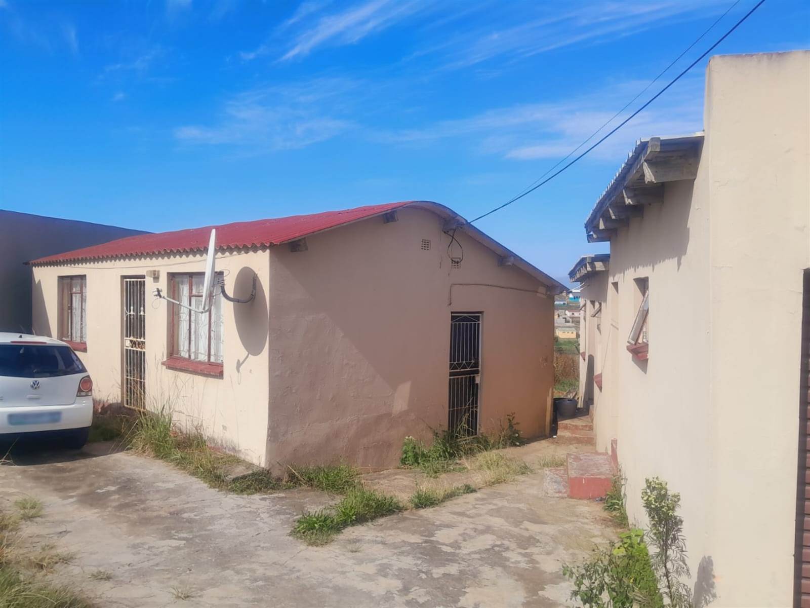 2 Bed House in Mdantsane photo number 2