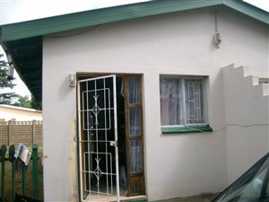 Garden Cottage in Kookrus