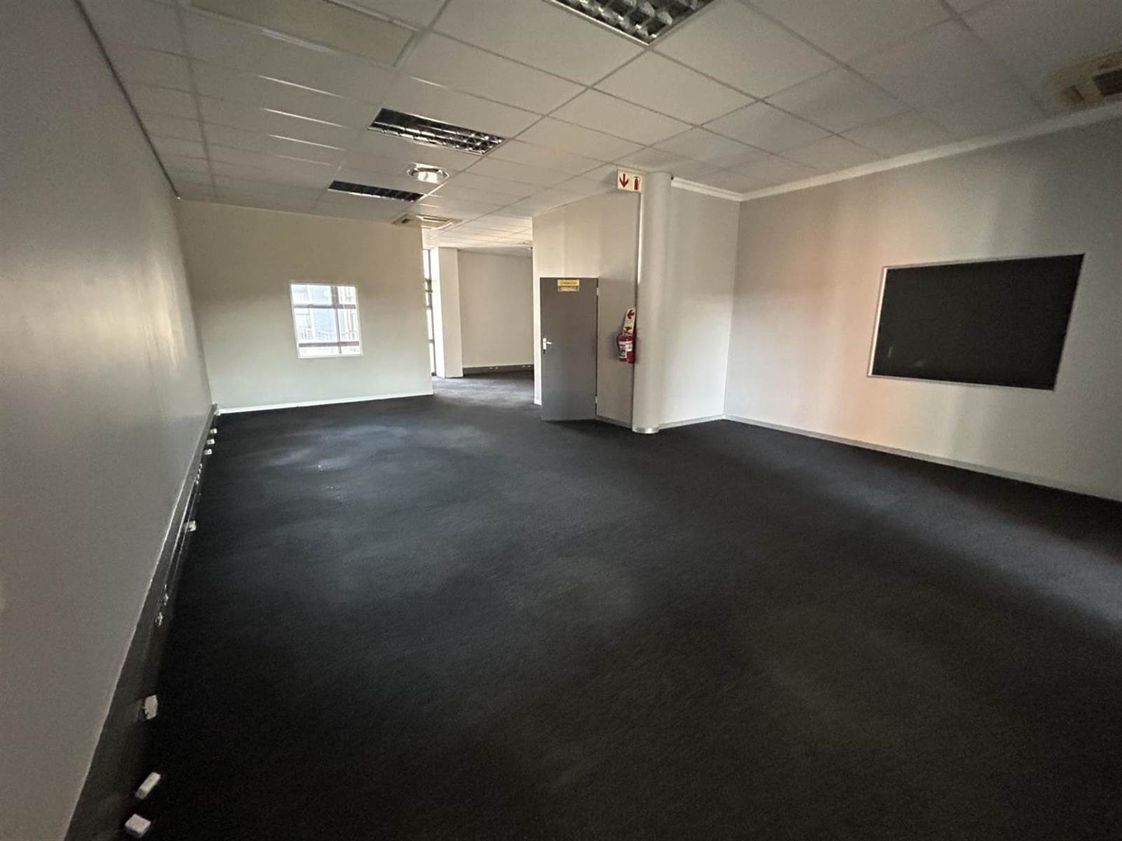 299  m² Office Space in Highveld photo number 7