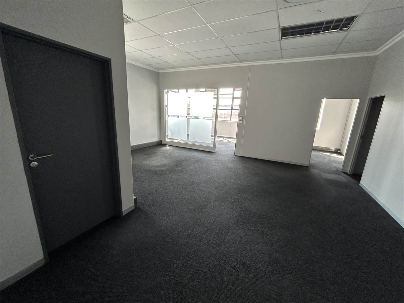 299  m² Office Space in Highveld photo number 8