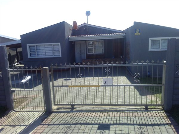3 Bed House in Brookville
