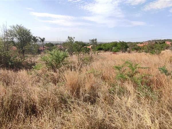 786 m² Land available in Doringkruin