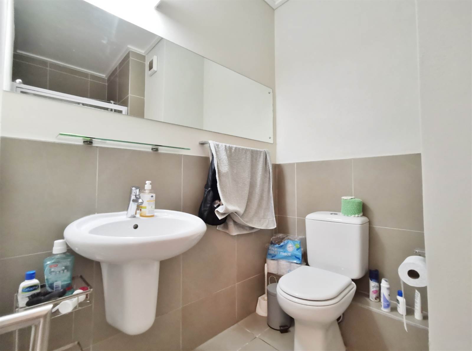 2 Bed Apartment in Walmer photo number 14