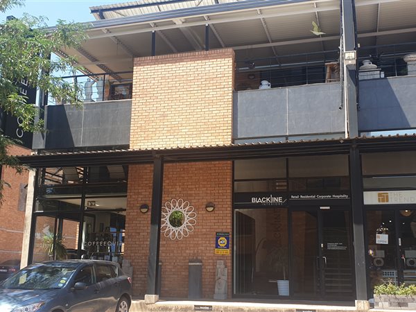 101  m² Retail Space