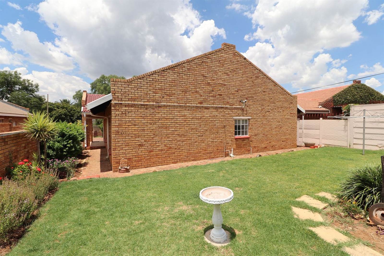 3 Bed Townhouse in Oudorp photo number 21