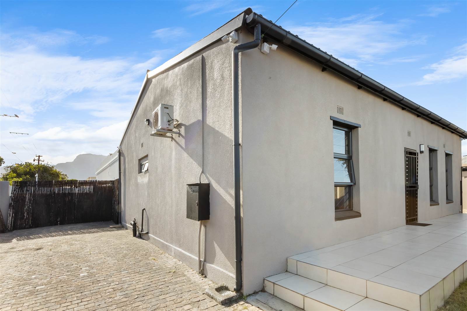 3 Bed House in Rondebosch East photo number 16