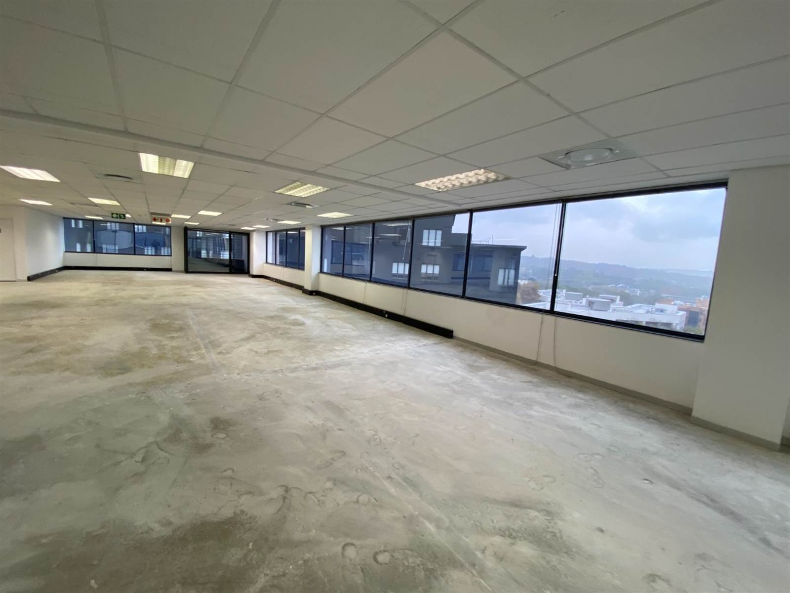 1065  m² Commercial space in Sandown photo number 2