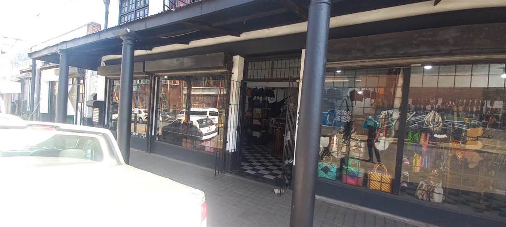150  m² Commercial space in Maboneng photo number 3