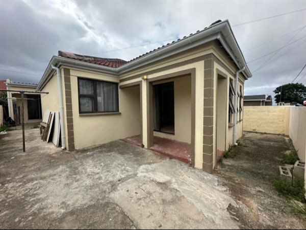 2 Bedroom House 2 Bedroom House