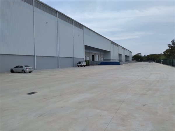 5007  m² Industrial space