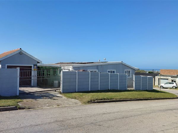 3 Bedroom House 3 Bedroom House