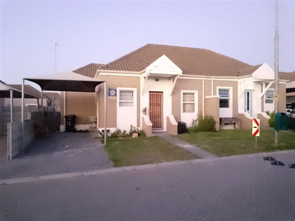 3 Bedroom House 3 Bedroom House