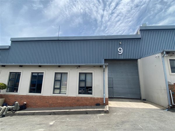 360  m² Industrial space