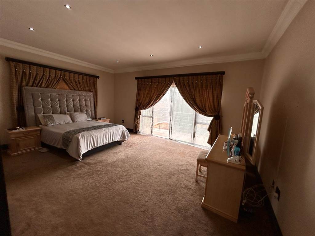 4 Bed House in Eldo Meadows photo number 24