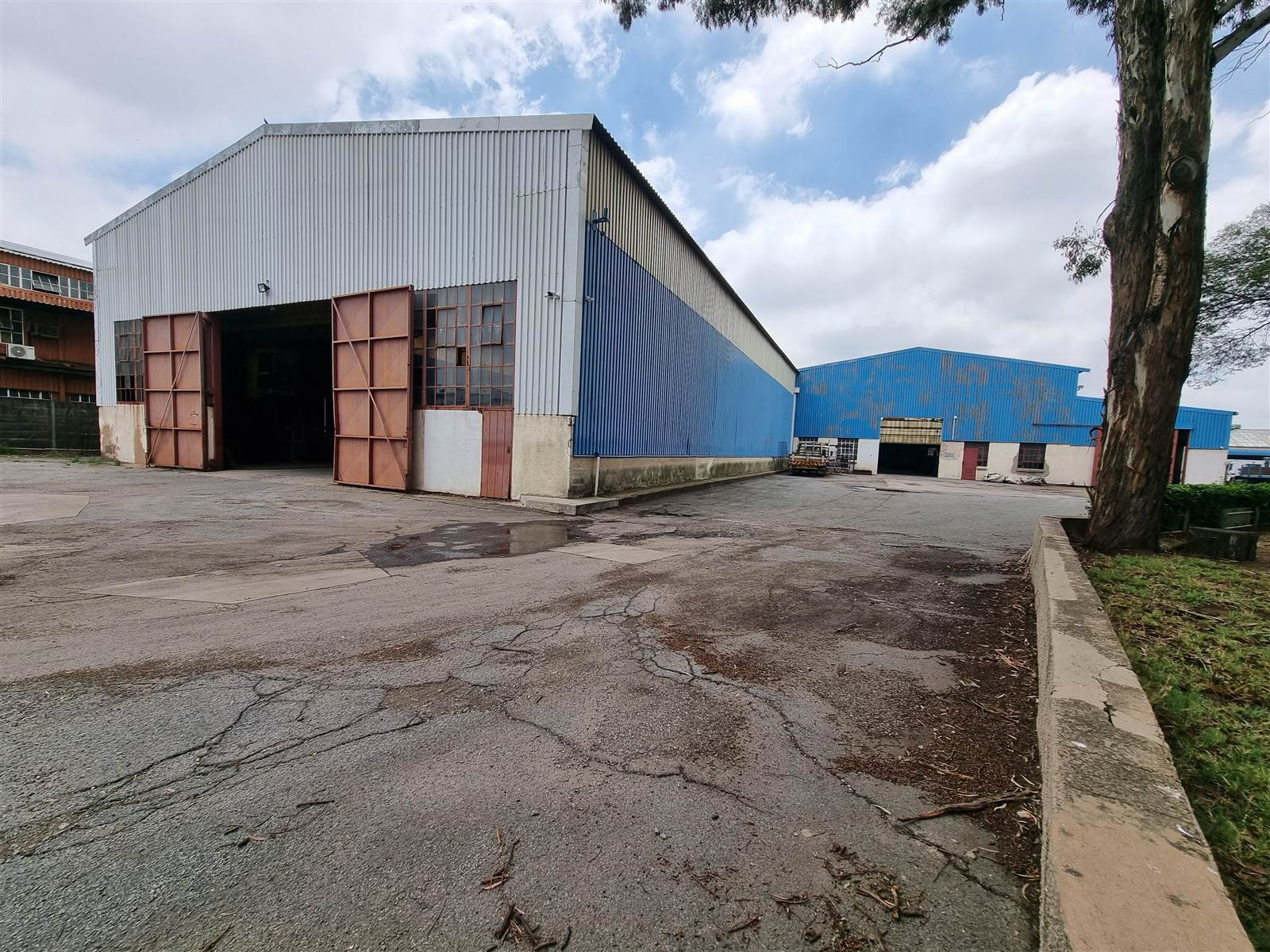 4120  m² Industrial space in Greenhills photo number 4