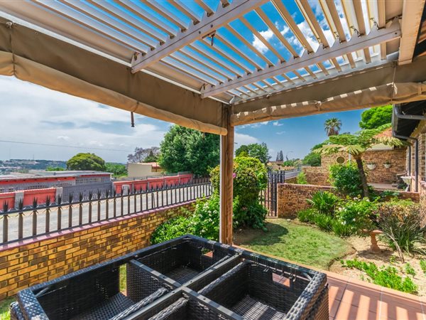 2 Bedroom Simplex