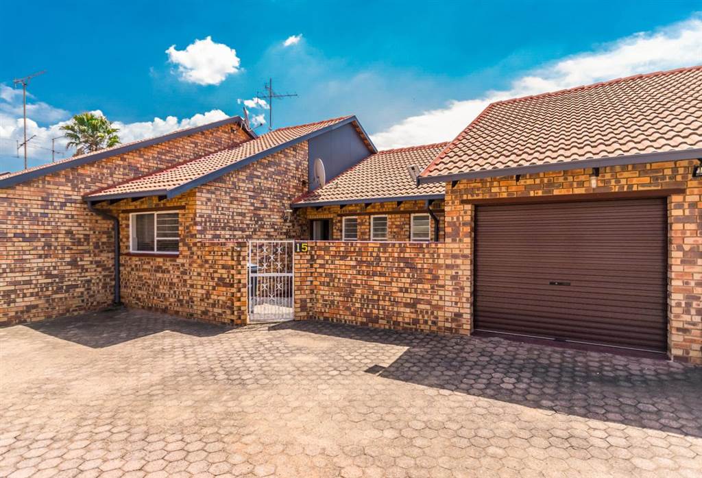 2 Bedroom Simplex