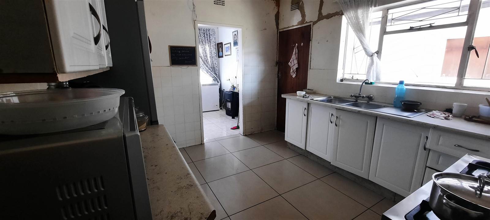 3 Bed House in Vereeniging Central photo number 4