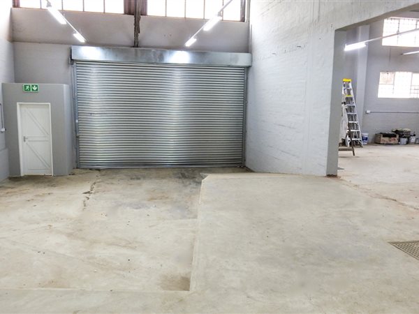 534  m² Industrial space