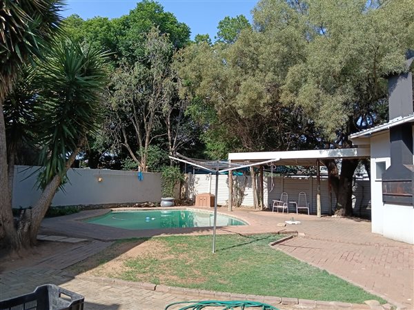 3 Bedroom House 3 Bedroom House