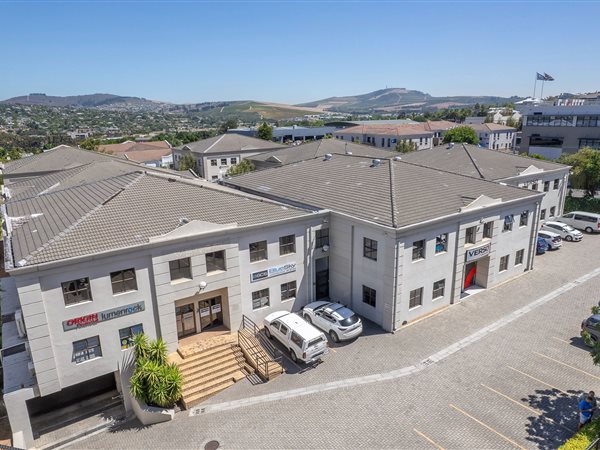 312  m² Commercial space in Bellville Central