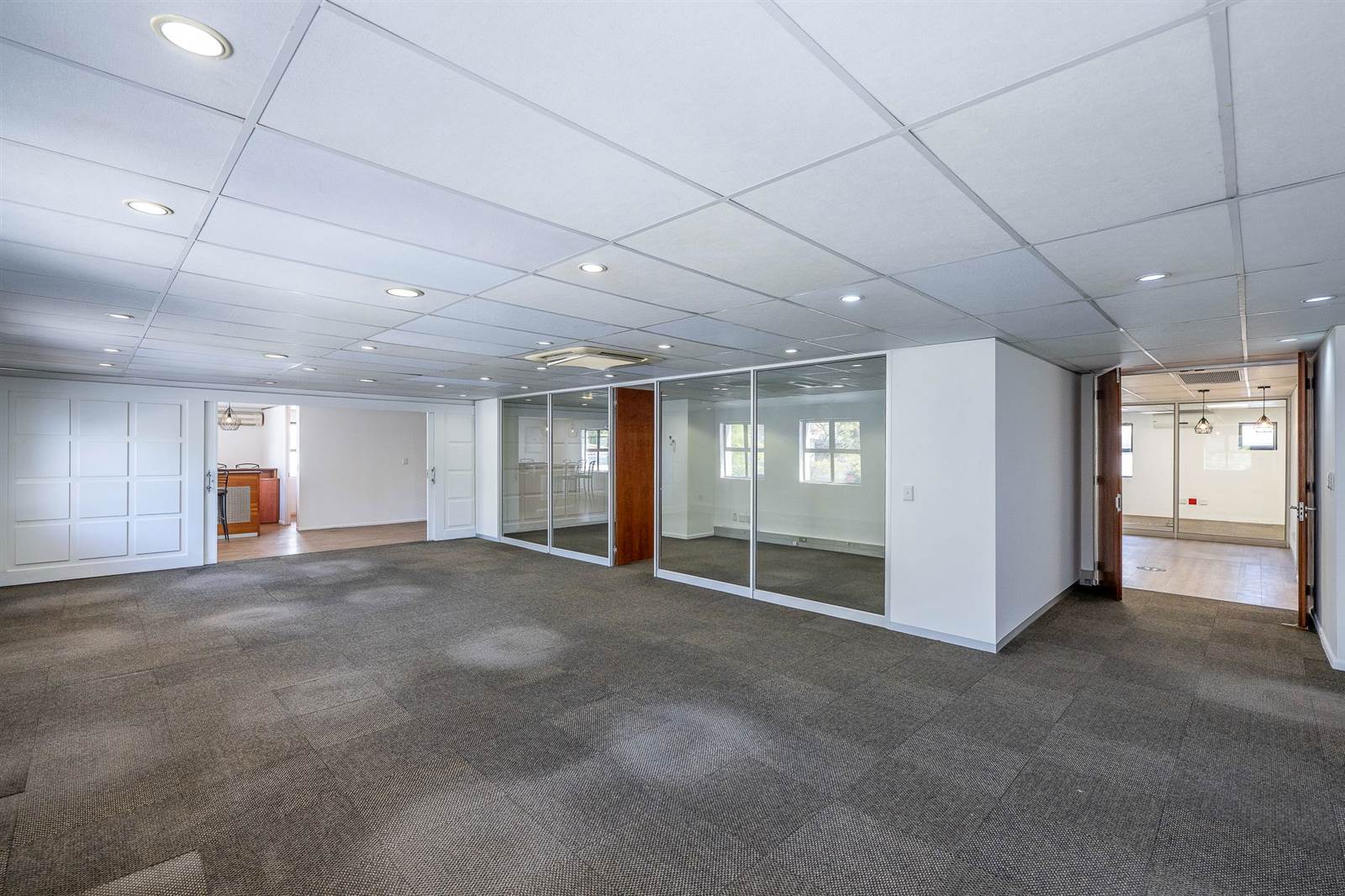312  m² Commercial space in Bellville Central photo number 4