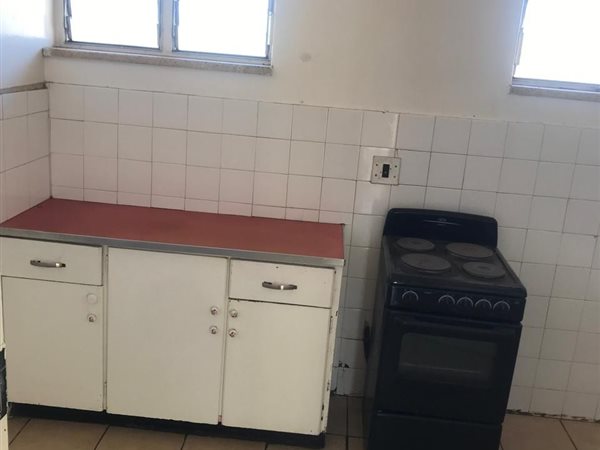 2 Bedroom Flat 2 Bedroom Flat