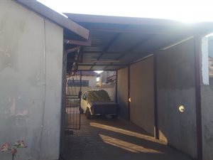 3 Bed House in Mahube Valley