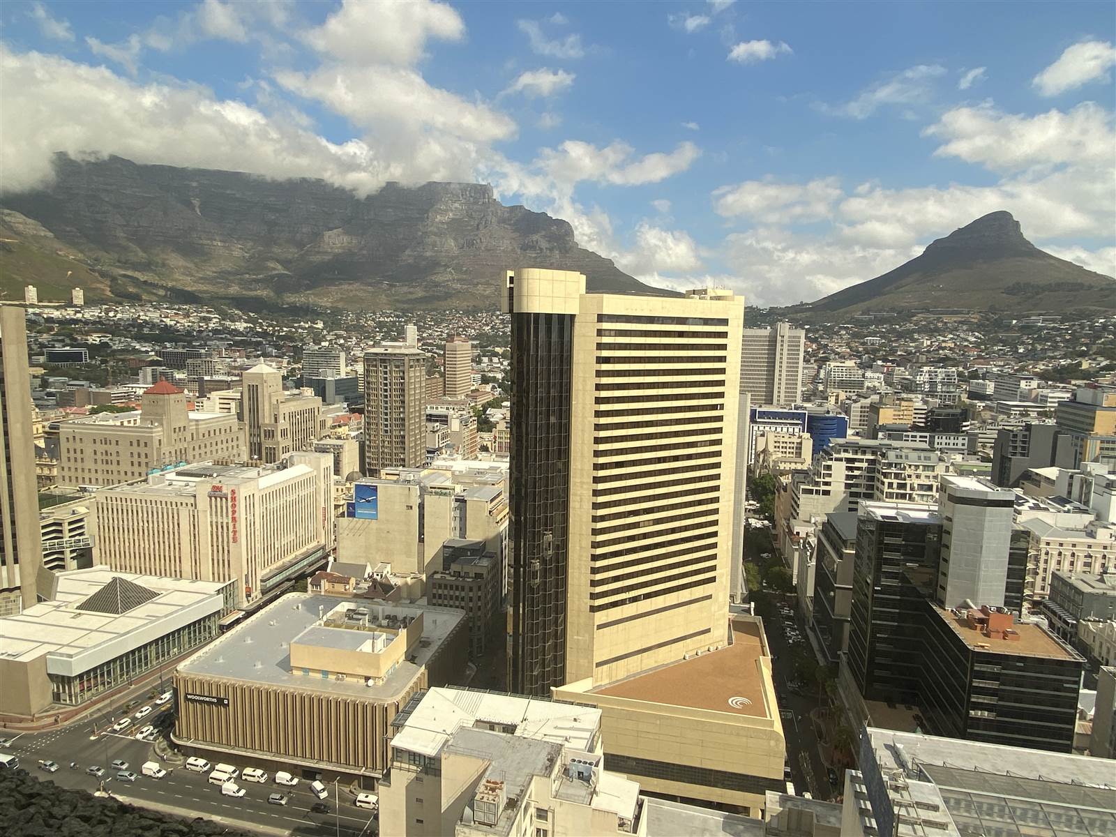 255  m² Commercial space in Cape Town City Centre photo number 13
