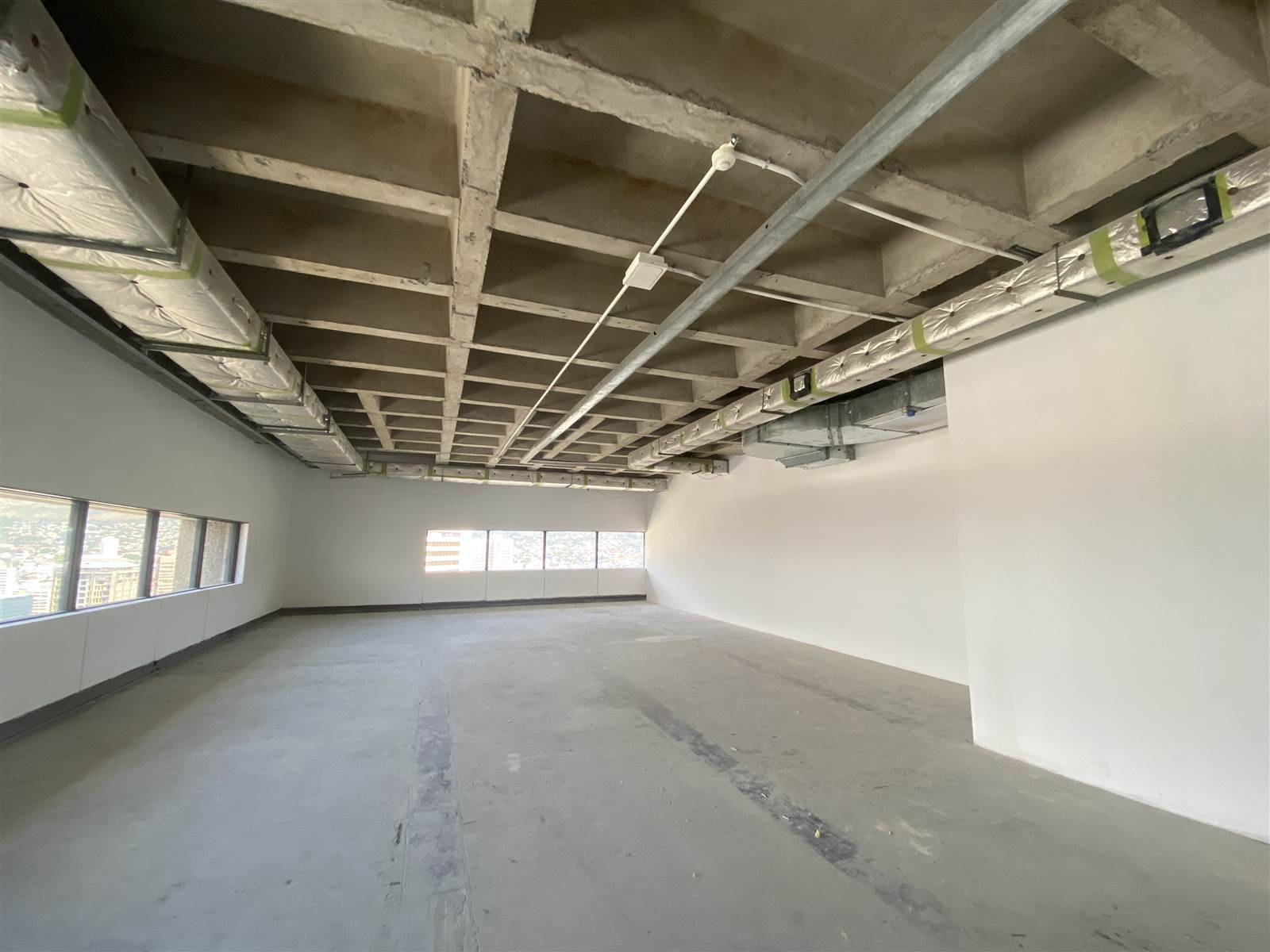 255  m² Commercial space in Cape Town City Centre photo number 10