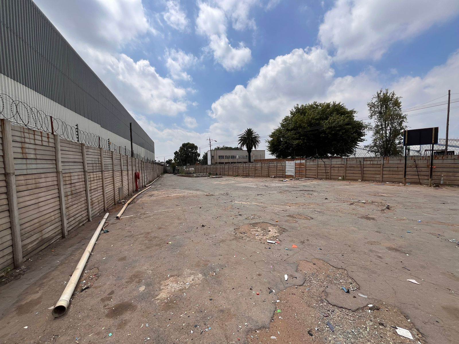 1100  m² Industrial space in Elandsfontein AH photo number 13