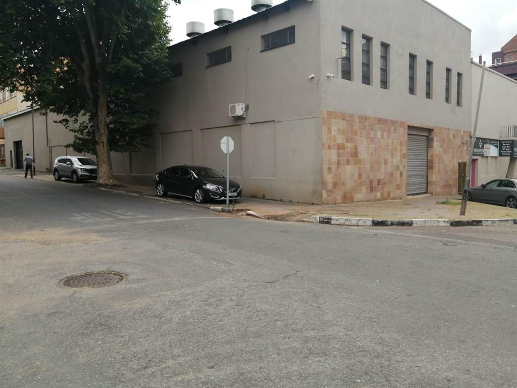 744  m² Industrial space in Fordsburg photo number 1
