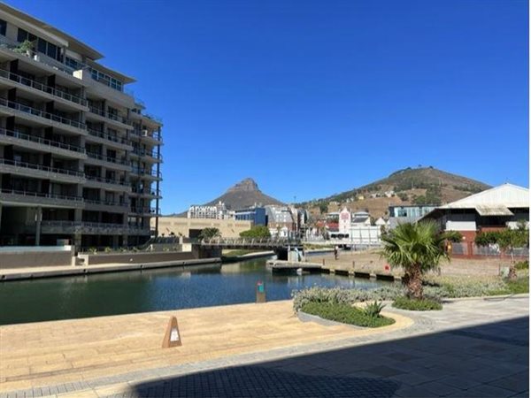 114  m² Commercial space in Cape Town City Centre