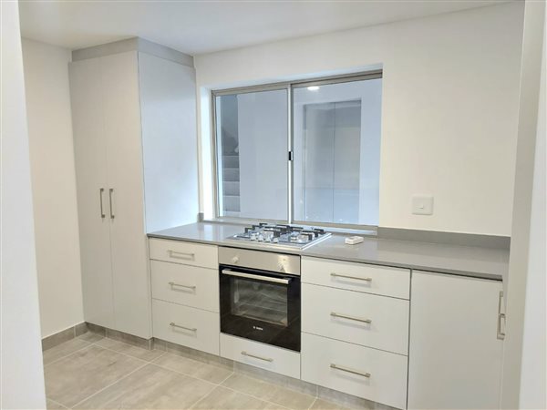 1 Bed Apartment in Island View