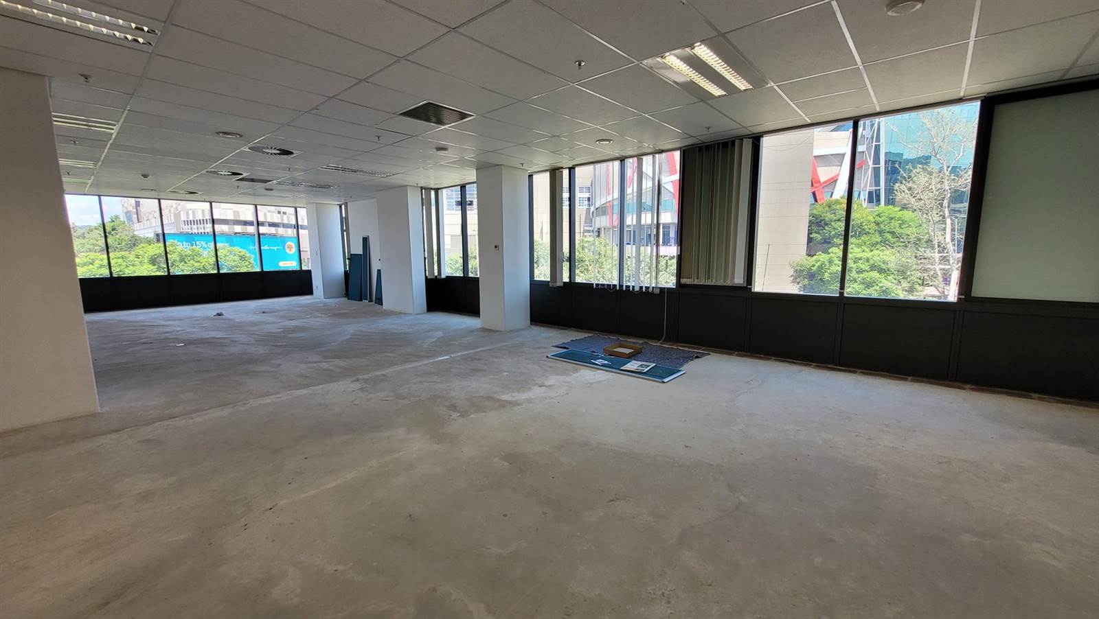 2071  m² Office Space in Menlyn photo number 15