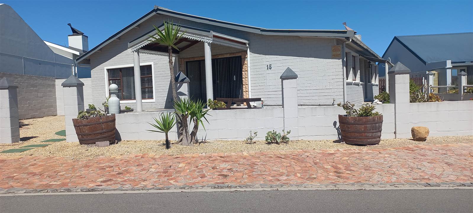 2 Bed House in Yzerfontein photo number 1