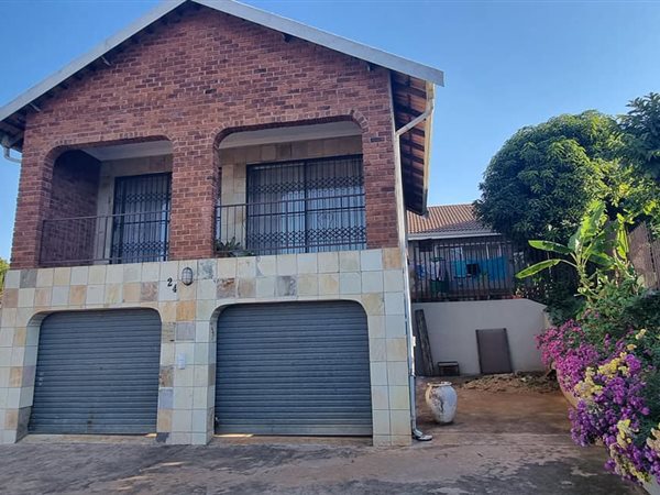 3 Bedroom House 3 Bedroom House