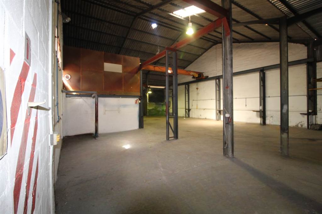 600  m² Industrial space in Vredenburg photo number 10